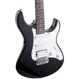 Электрогитара YAMAHA PACIFICA PAC012-BLK